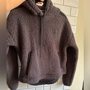 Under Armour Teddy Bear Sweater Size M